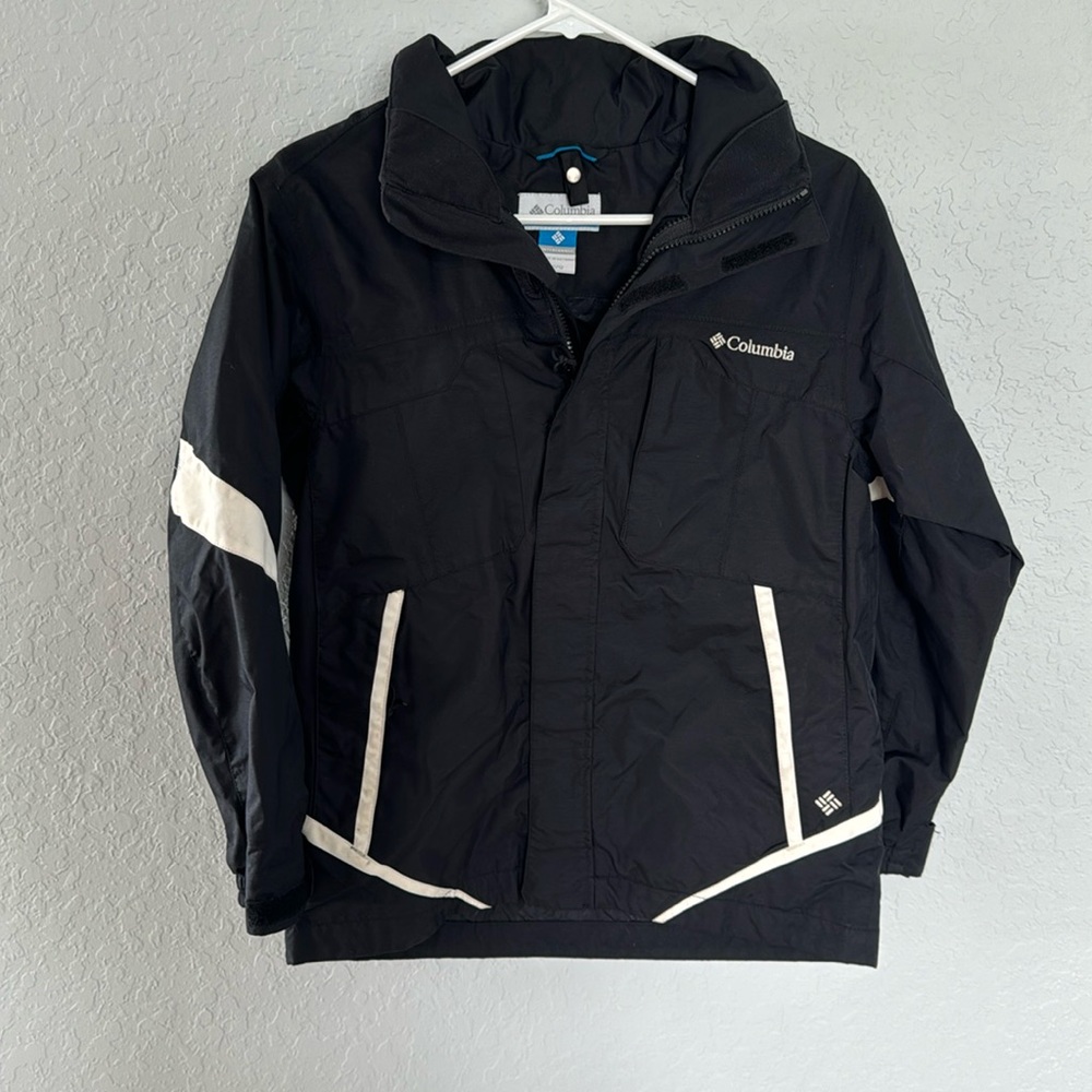 Winter Jacket  Size 10- 12 Unisex black